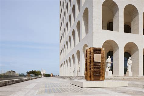 contatti mostra fendi roma|Mostra di Pomodoro al Colosseo Quadrato di Roma.